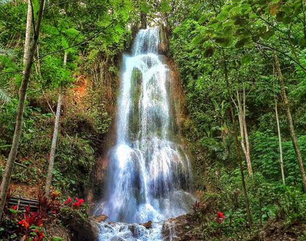 Air Terjun Setawing Jogjakarta